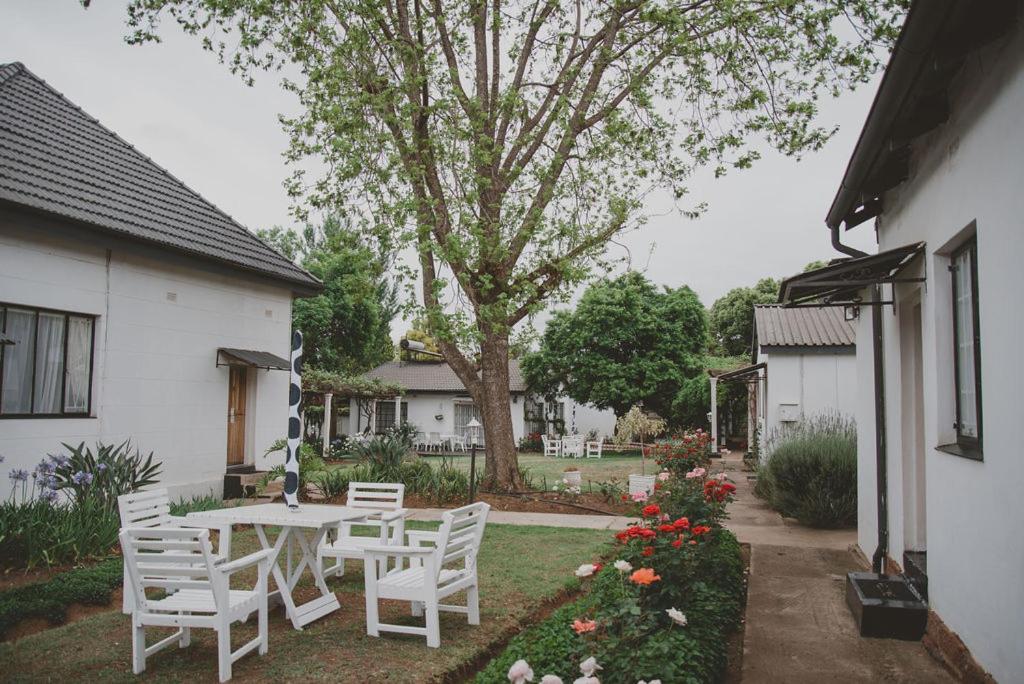 Lydenburg Manor Guest House Экстерьер фото