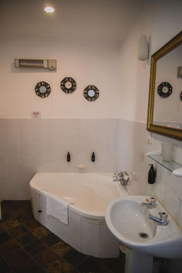 Lydenburg Manor Guest House Экстерьер фото