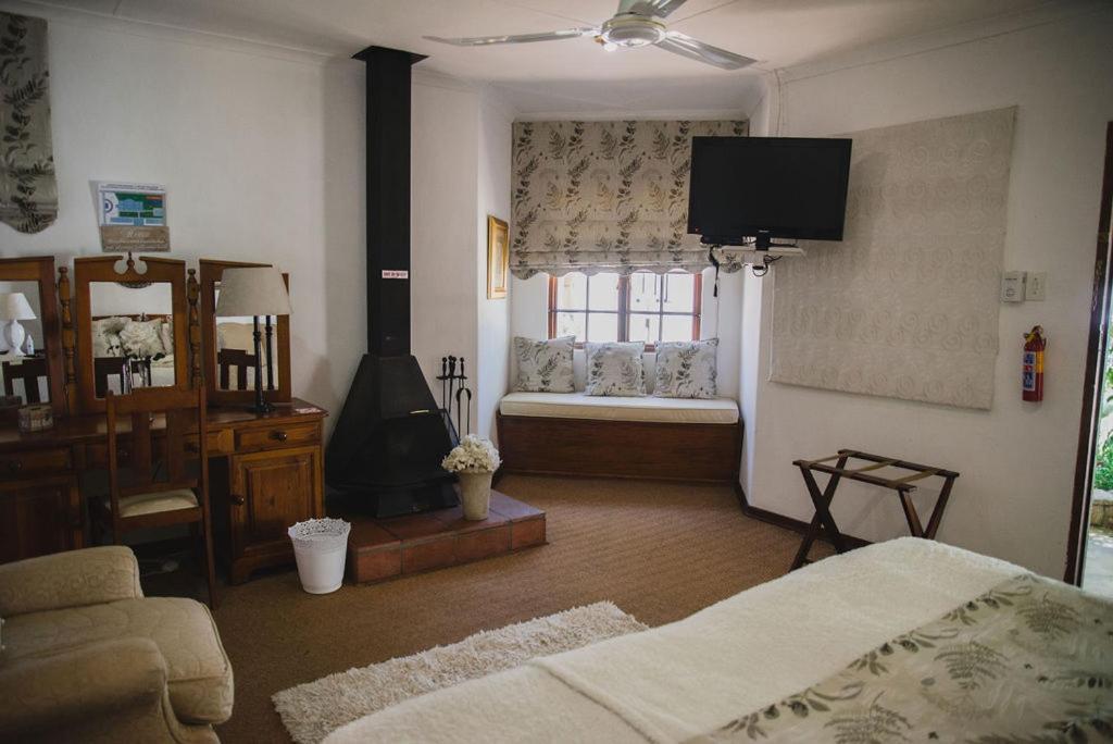 Lydenburg Manor Guest House Экстерьер фото