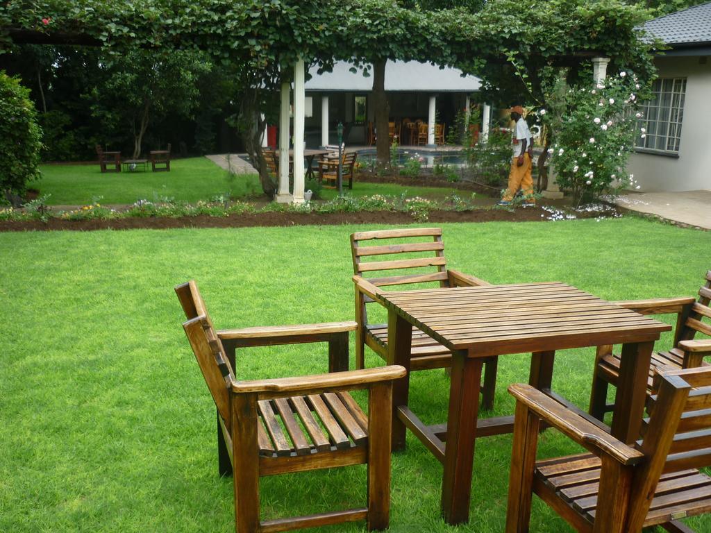 Lydenburg Manor Guest House Экстерьер фото